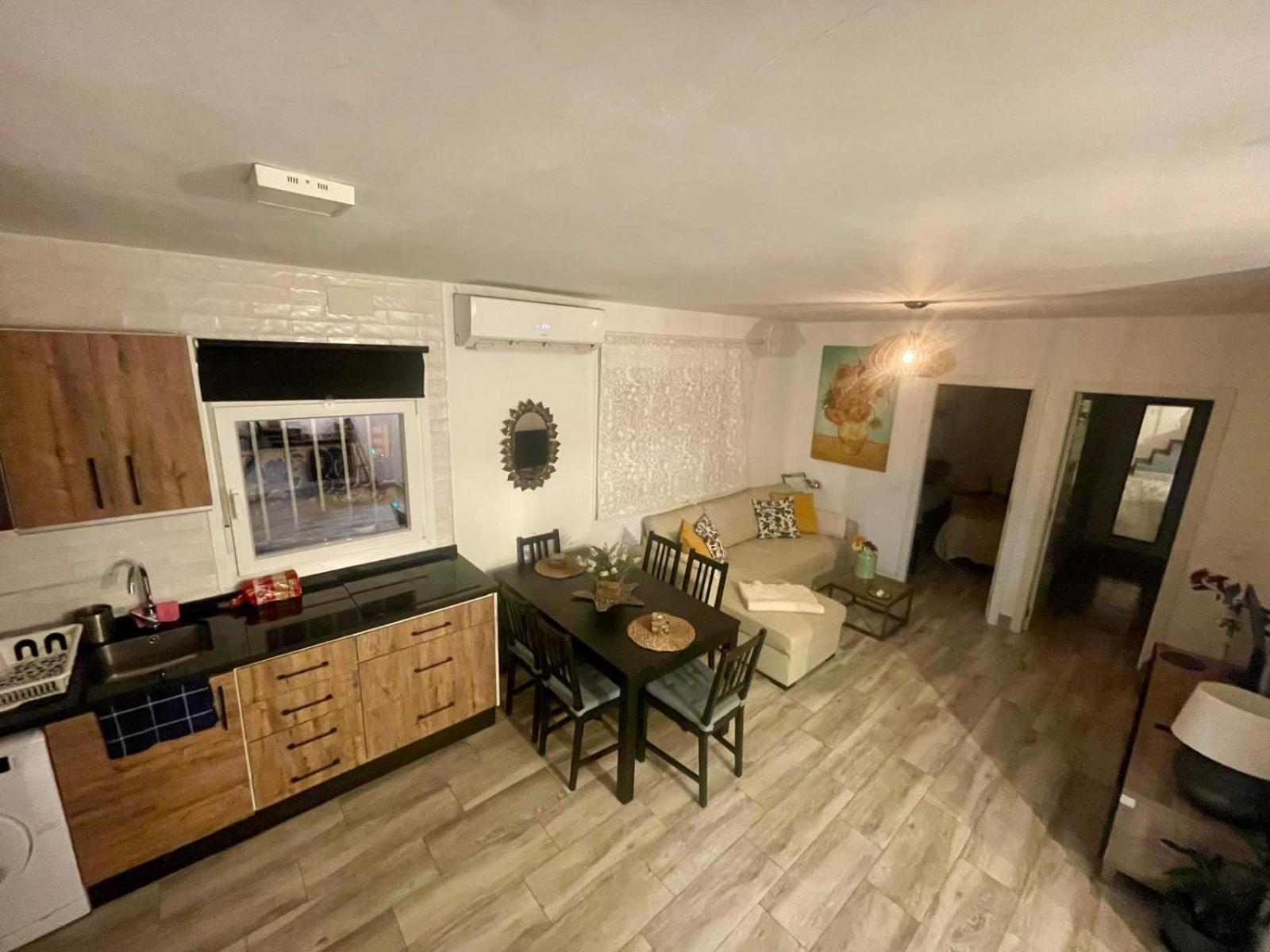Pedregalejo Beach House Малага Экстерьер фото