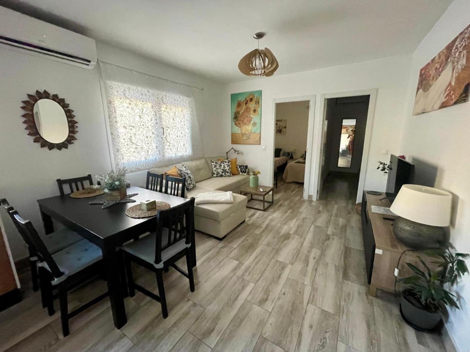 Pedregalejo Beach House Малага Экстерьер фото